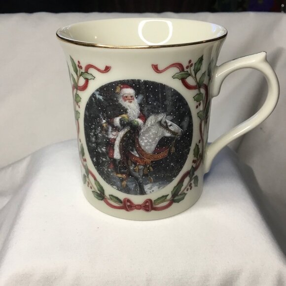 Lenox Santa of the North Forest 1996 The Magic of Christmas Mug Collection - Picture 1 of 4